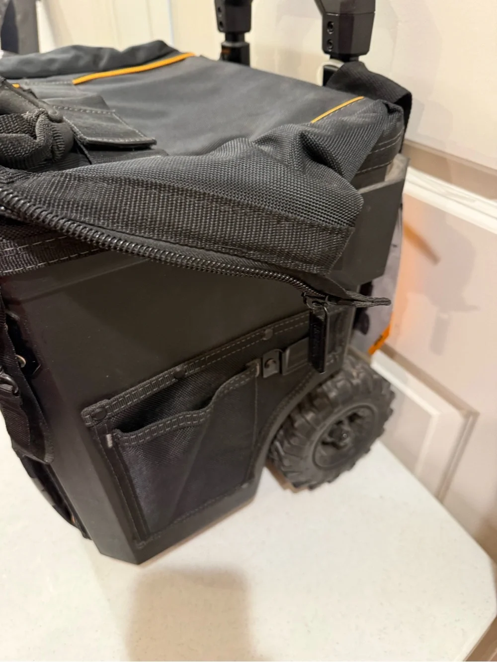 NEW Toughbuilt Black Massive Mouth Zippered Rolling Tool Bag ~ Size L ~ HTF